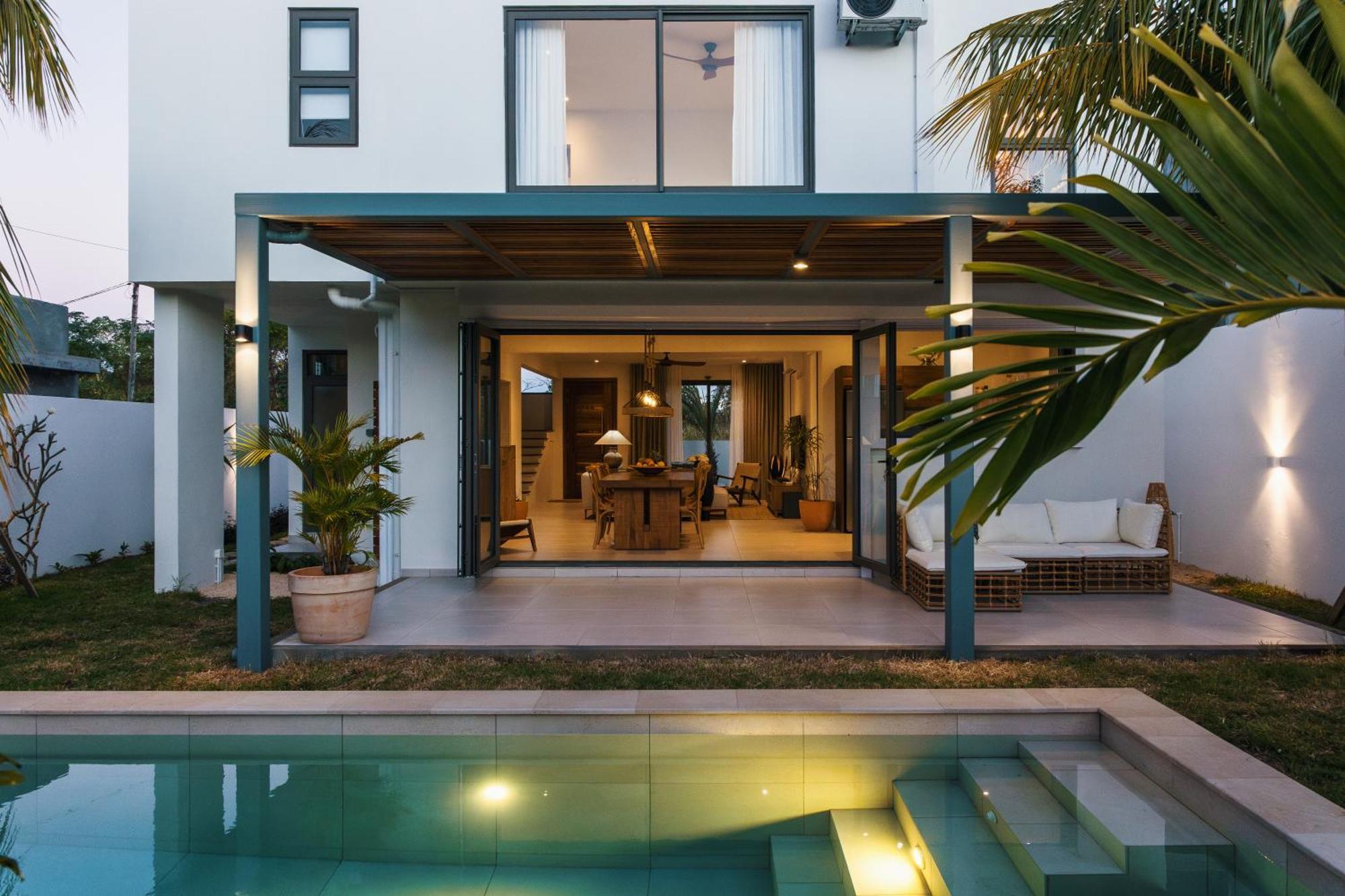 Villa Two Bedroom With Pool For The Perfect In Mauritius *