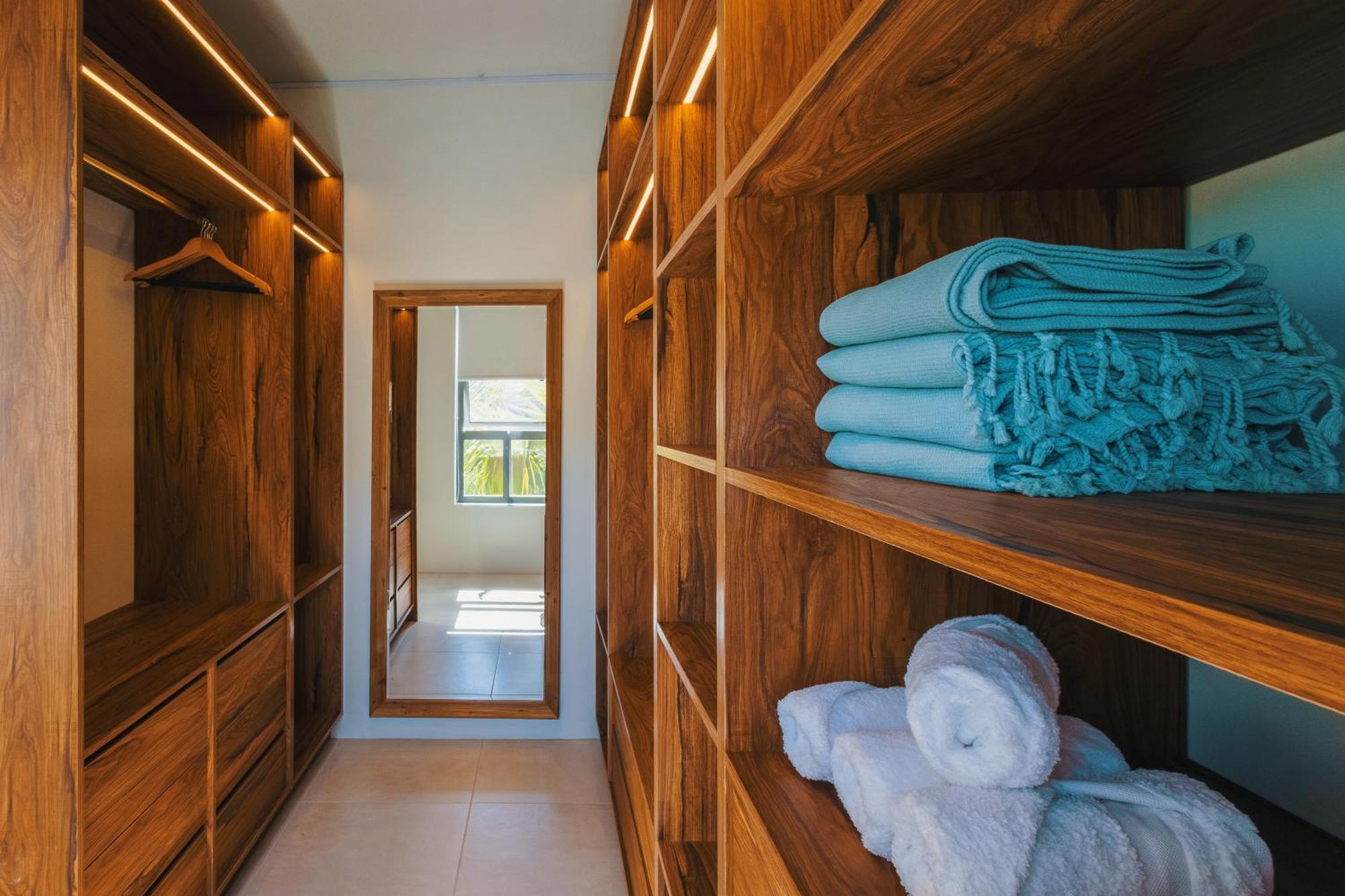 Two Bedroom With Pool For The Perfect In Mauritius Villa *